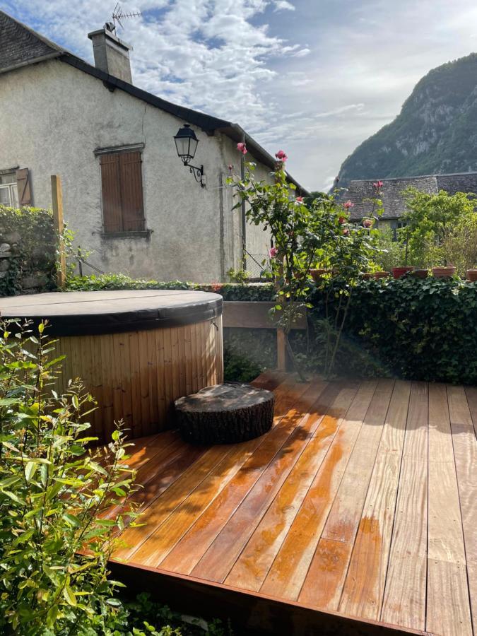 Апартаменти Le Monrepos Avec Jacuzzi Nordique Bielle Екстер'єр фото